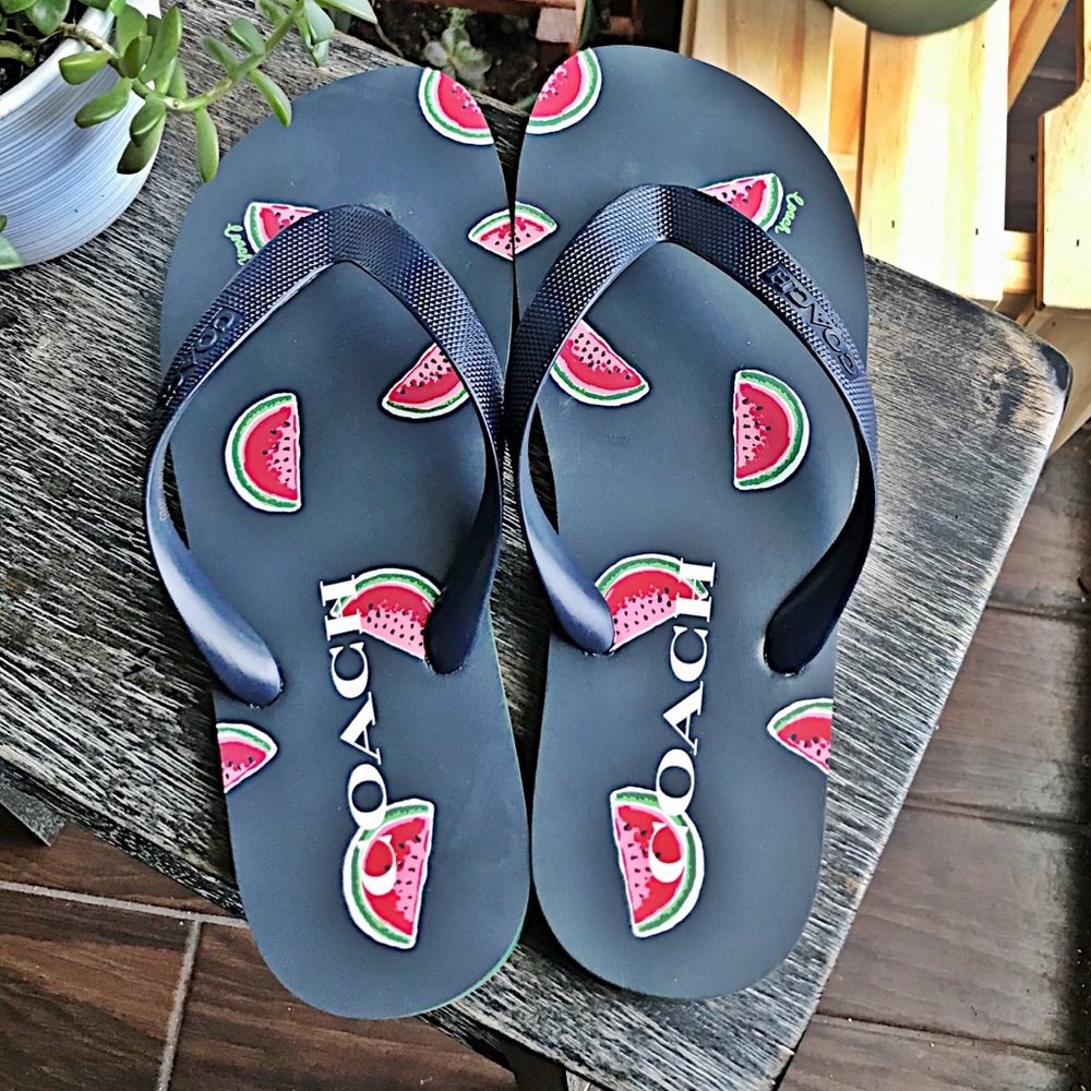 ๐ Size 10 Coach watermelon print flip flops - Picture 4 of 9